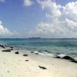 Sembang beach.JPG (346851 bytes)
